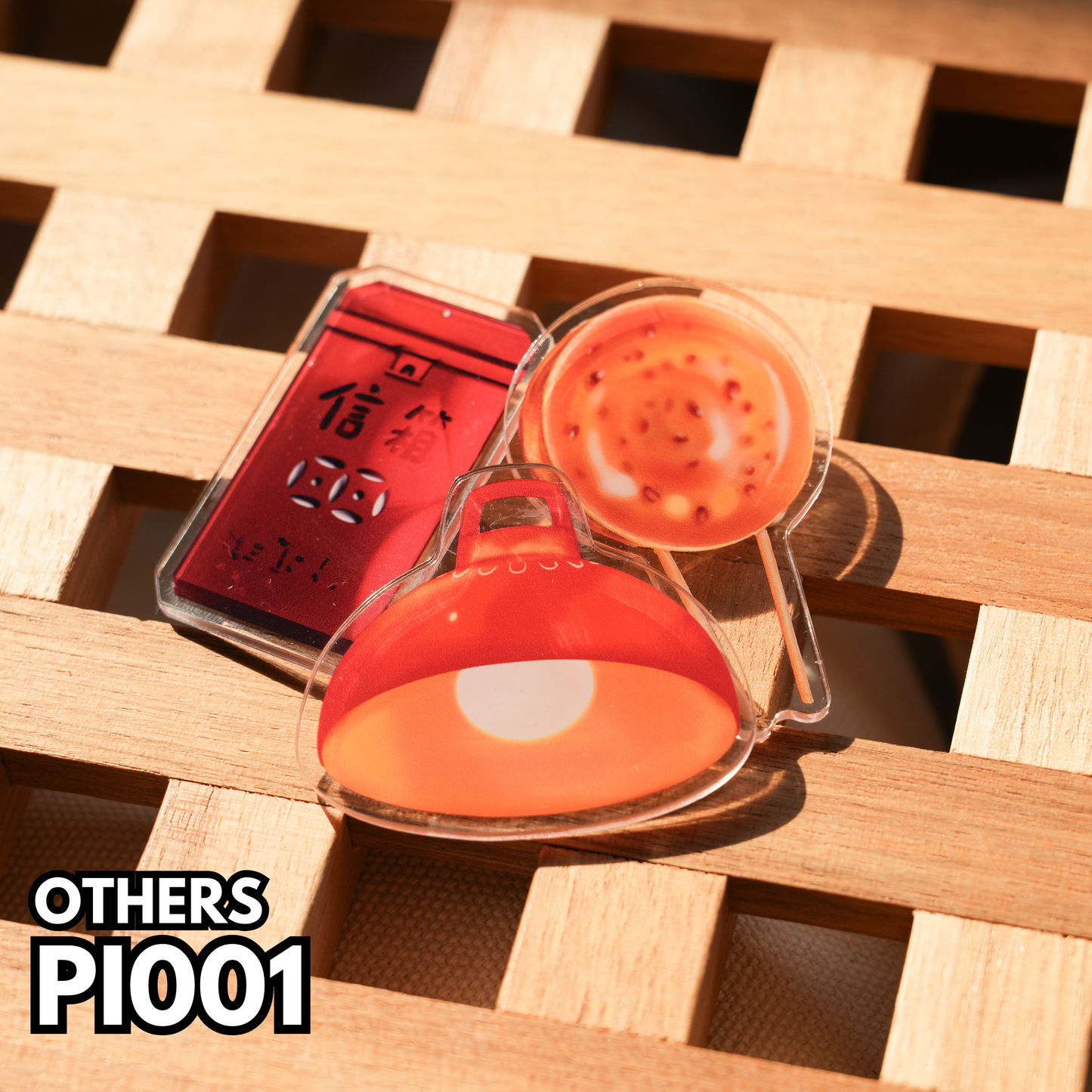 PI001 亞加力膠襟章